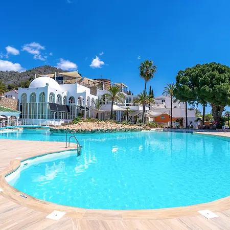 Luxury With 3 Bedrooms Apartamento